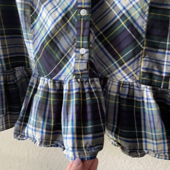 KENSIE Tartan Plaid Button Down Shirt size Medium - Picture 2 of 5